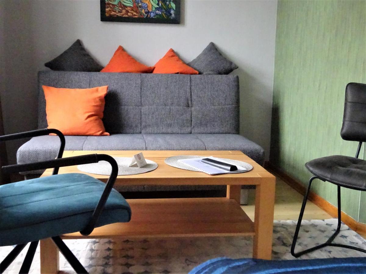 Hotel Pension Zur Faehrbruecke ชตราลซุนด์ ภายนอก รูปภาพ